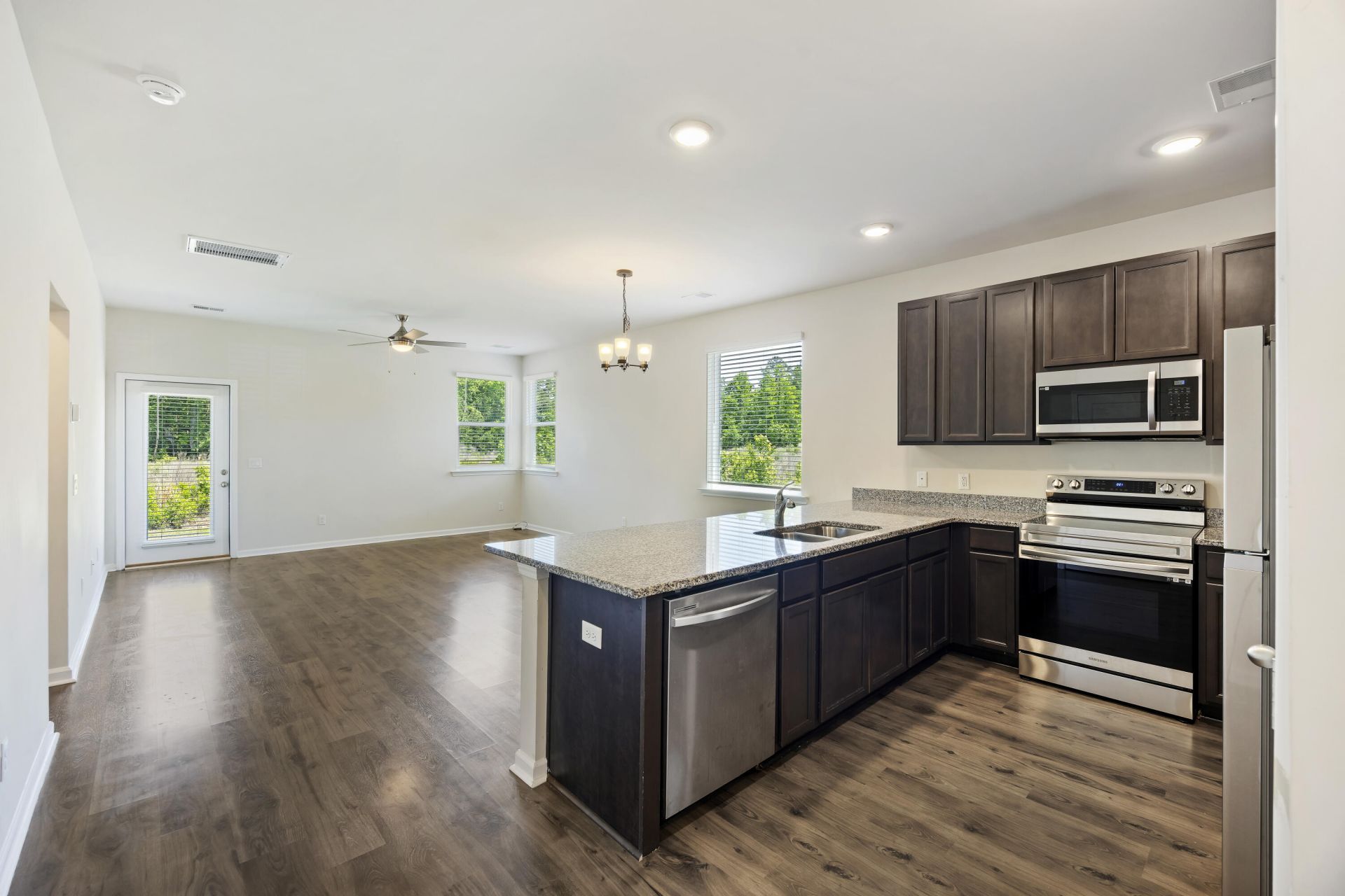 1326 Warrens Way Photo 13