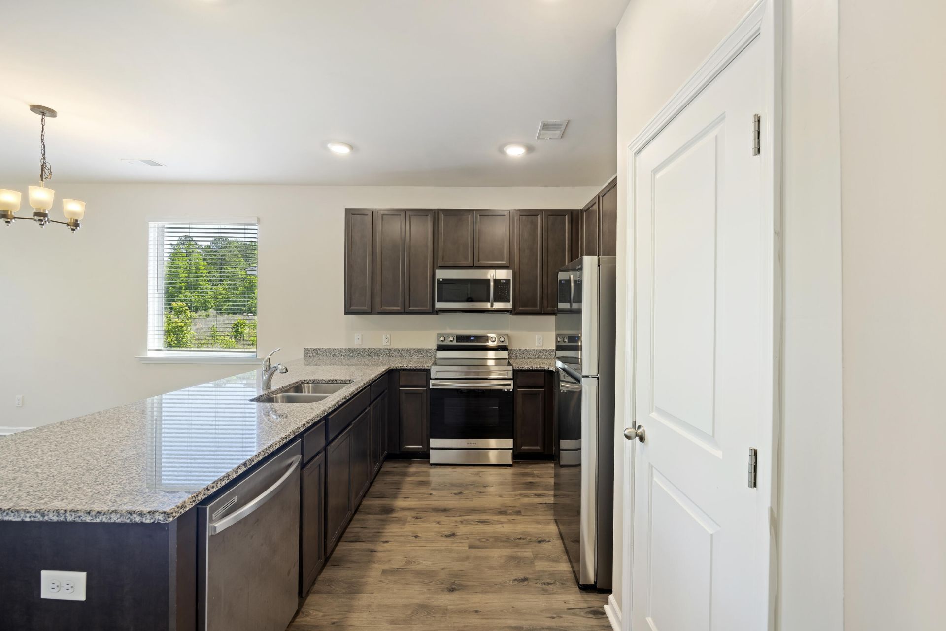 1326 Warrens Way Photo 14