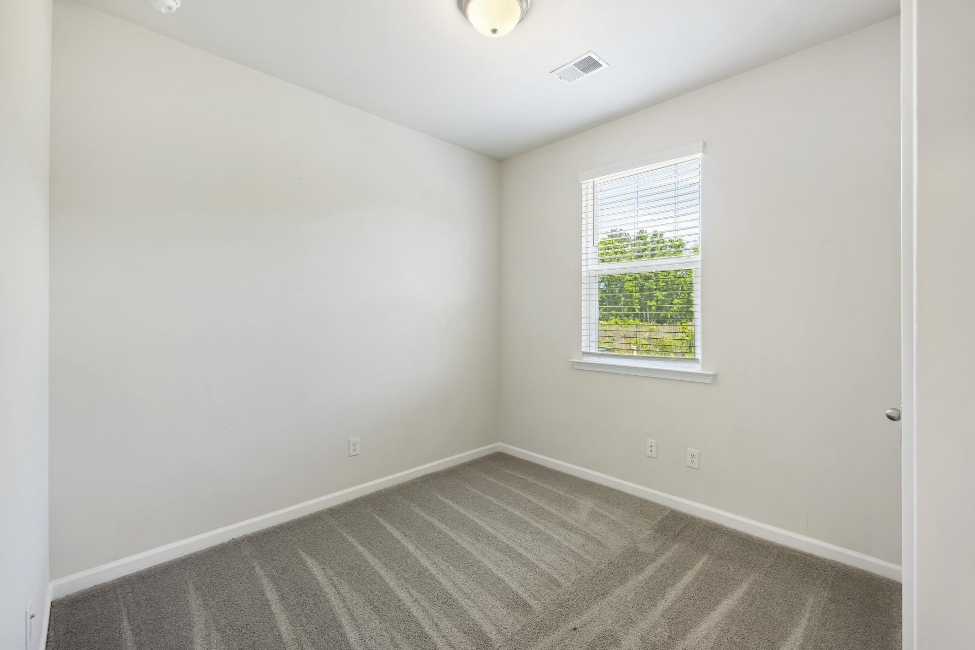 1326 Warrens Way Photo 21