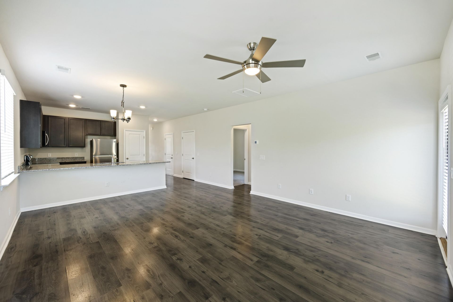 1326 Warrens Way Photo 6