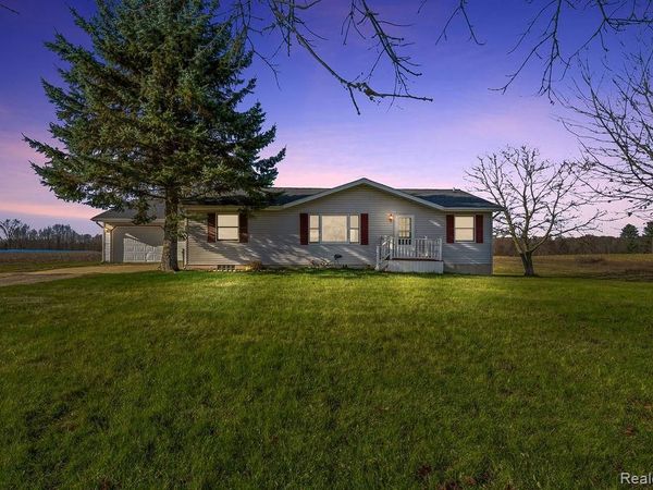 4830 Hurds Corner Road, Dayton Twp, MI 48744