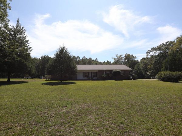 2066 Evelyn Gandy, Hattiesburg, MS 39401