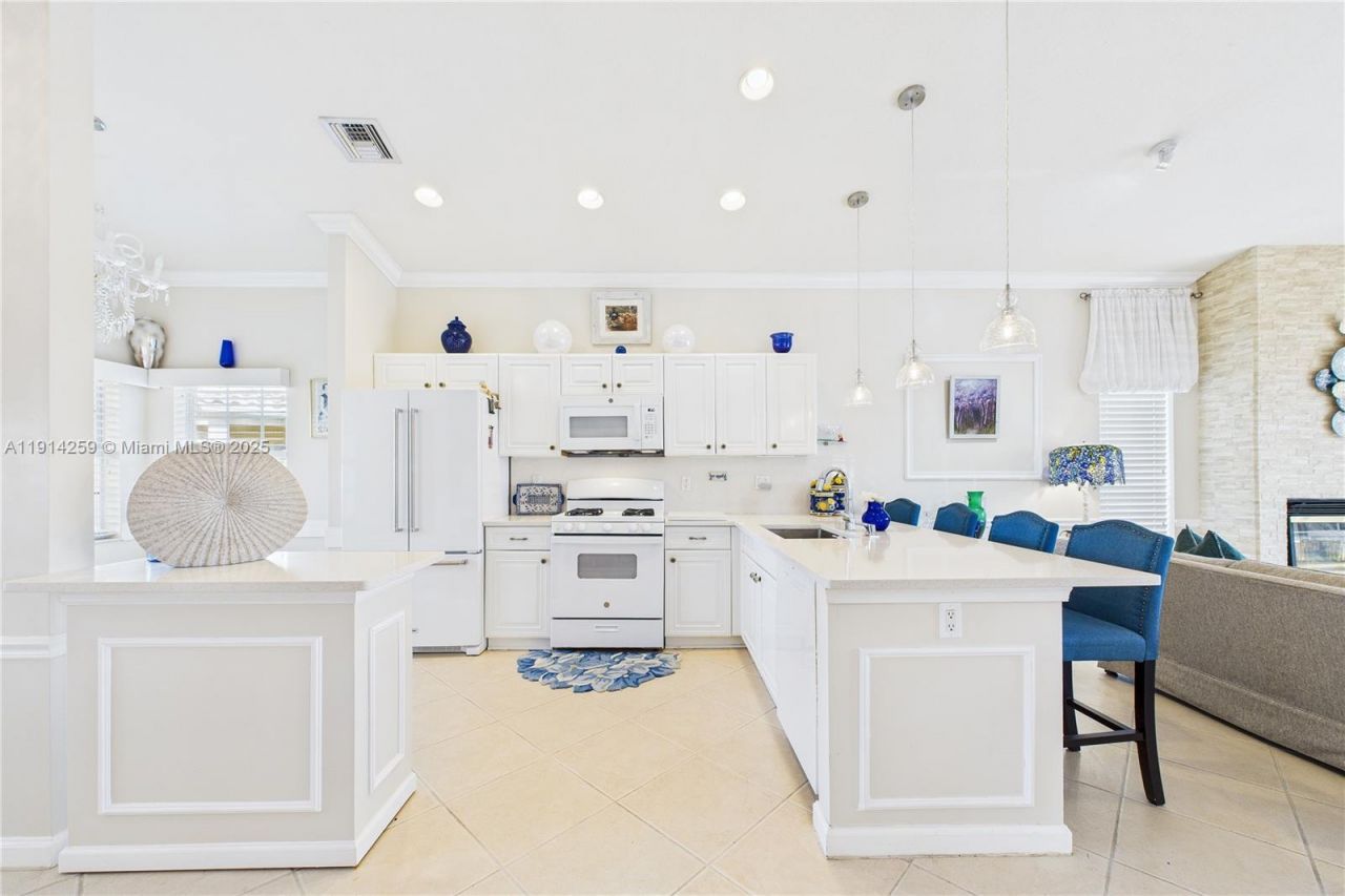 338 NW Treeline Trce, Port Saint Lucie, FL 34986 Photo