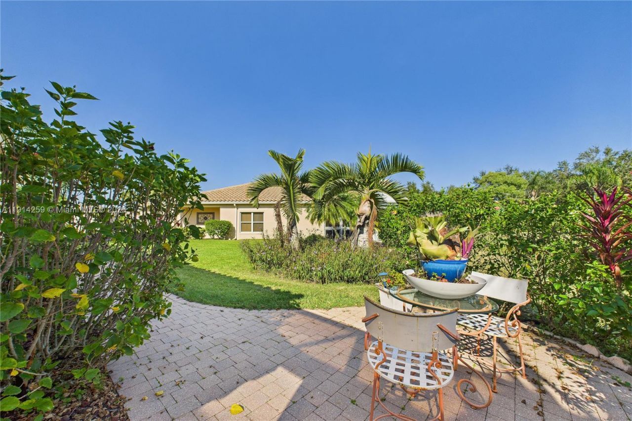 338 NW Treeline Trce, Port Saint Lucie, FL 34986 Photo