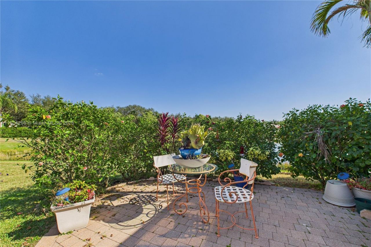 338 NW Treeline Trce, Port Saint Lucie, FL 34986 Photo