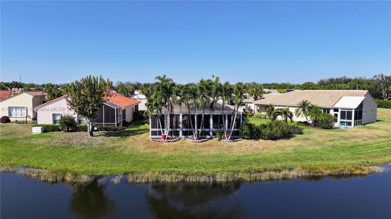 338 NW Treeline Trce, Port Saint Lucie, FL 34986 Photo