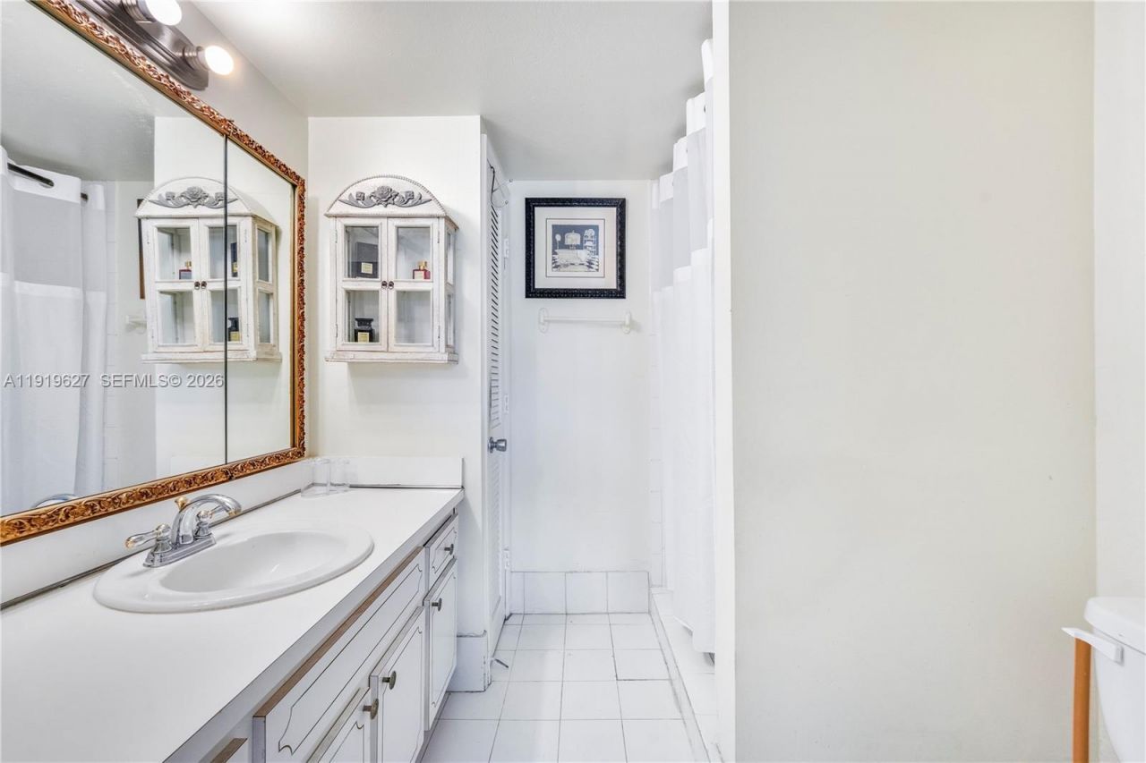 8901 NW 38th Dr, Unit 106, Coral Springs, FL 33065 Photo