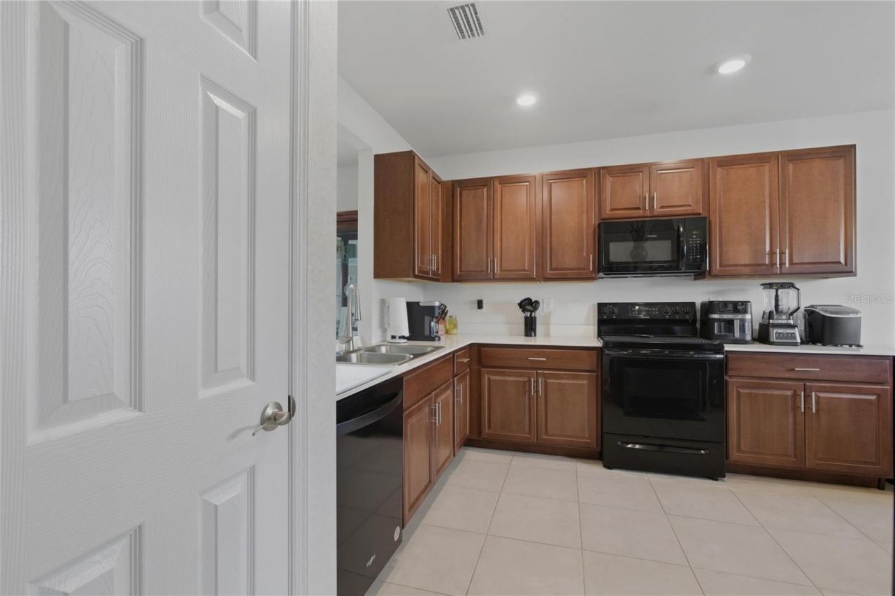 314 SE Van Loon Terrace, Cape Coral, FL 33990 Photo