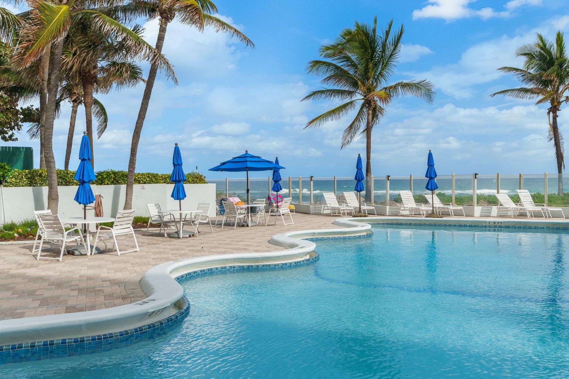 500 SE 21st Avenue, Unit 308, Deerfield Beach, FL 33441 Photo