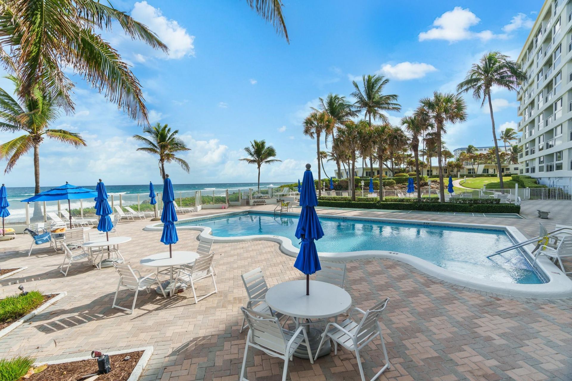 500 SE 21st Avenue, Unit 308, Deerfield Beach, FL 33441 Photo