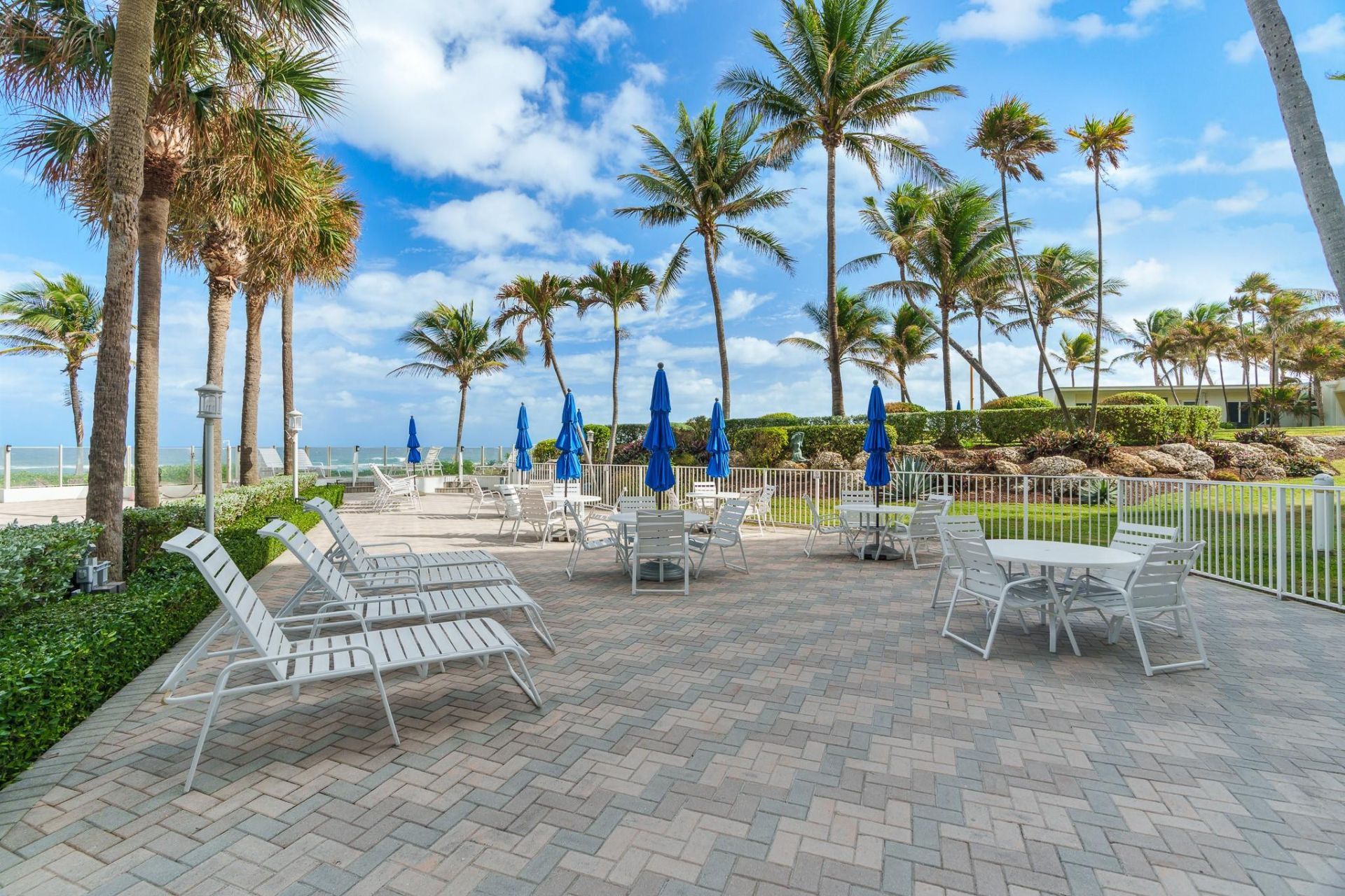 500 SE 21st Avenue, Unit 308, Deerfield Beach, FL 33441 Photo