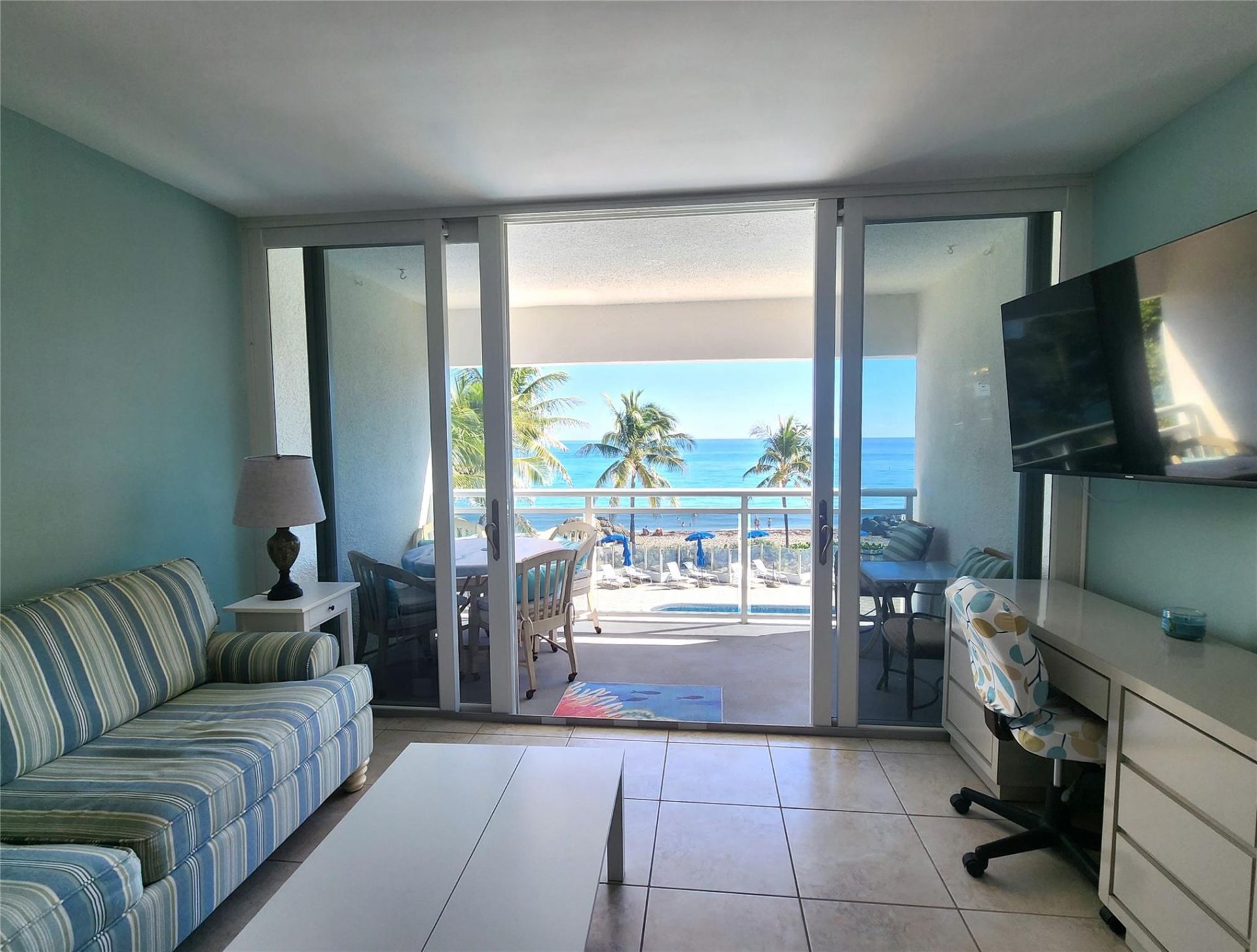 500 SE 21st Avenue, Unit 308, Deerfield Beach, FL 33441 Photo