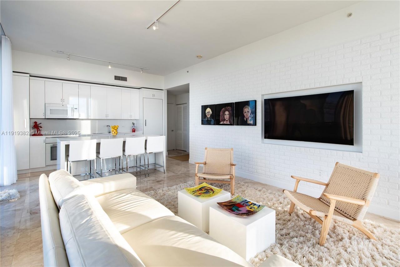 3470 E Coast Ave, Unit H2504, Miami, FL 33137 Photo