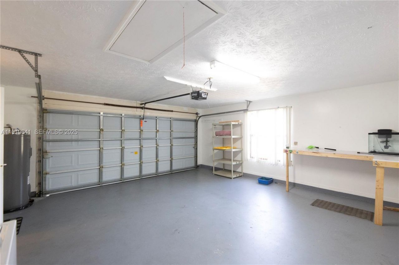 5402 NW Emblem St, Port Saint Lucie, FL 34983 Photo