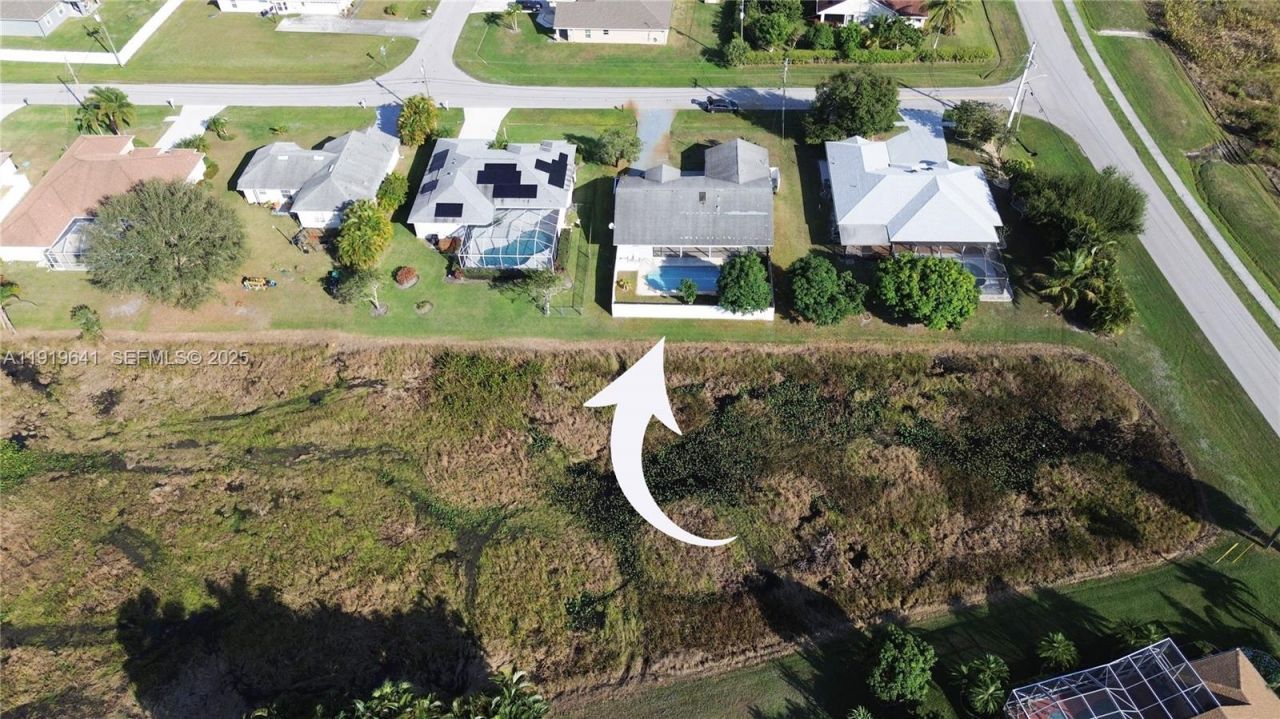 5402 NW Emblem St, Port Saint Lucie, FL 34983 Photo