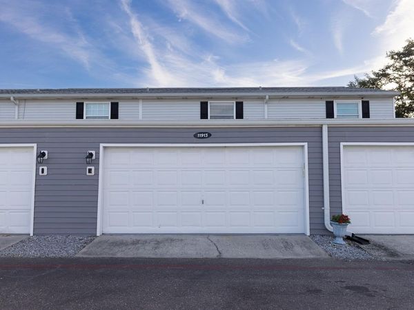 11913 CONGRESSIONAL DRIVE, Unit 11913, TAMPA, FL 33626