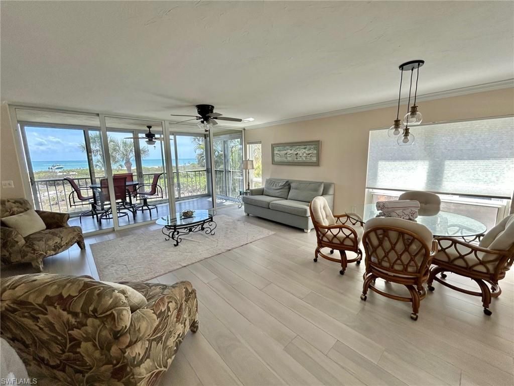 497 E Gulf Dr, Unit 4, Sanibel, FL 33957 Photo