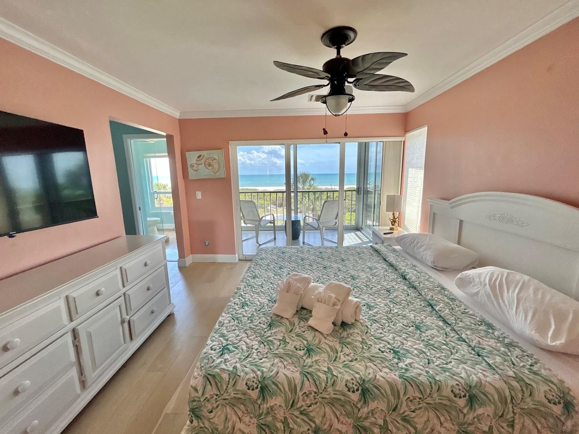 497 E Gulf Dr, Unit 4, Sanibel, FL 33957 Photo
