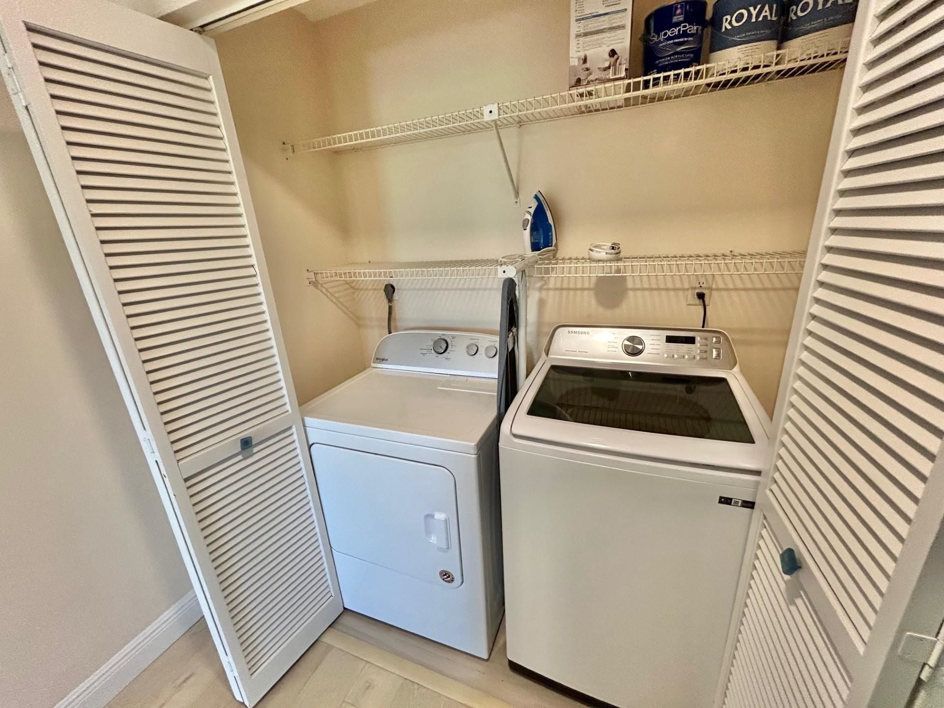 497 E Gulf Dr, Unit 4, Sanibel, FL 33957 Photo