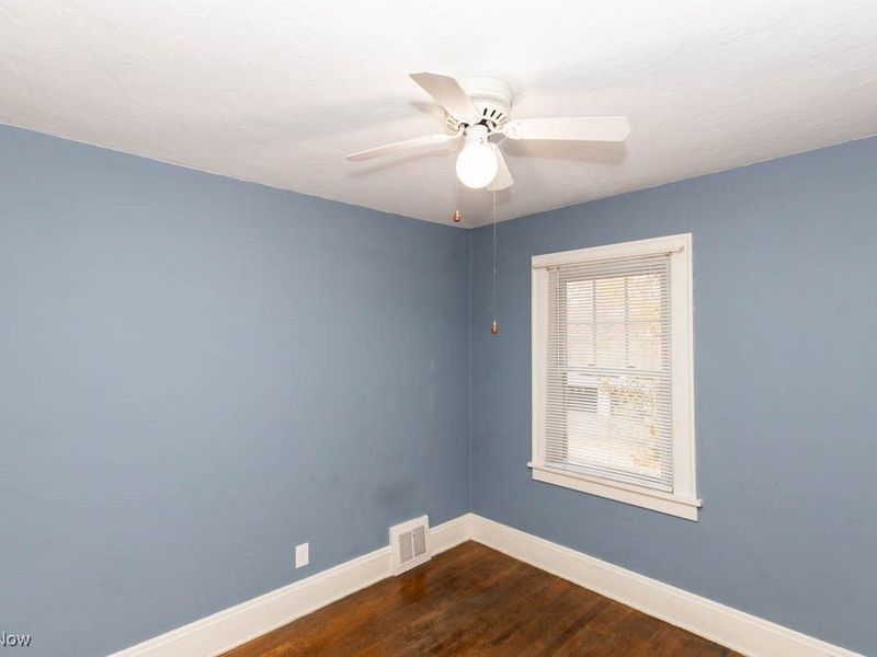 3730 E Antisdale Road, Cleveland, OH 44118 Photo 18