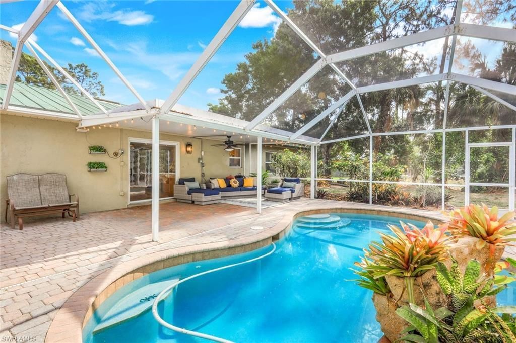 5248 Coral Wood Dr, Naples, FL 34119 Photo
