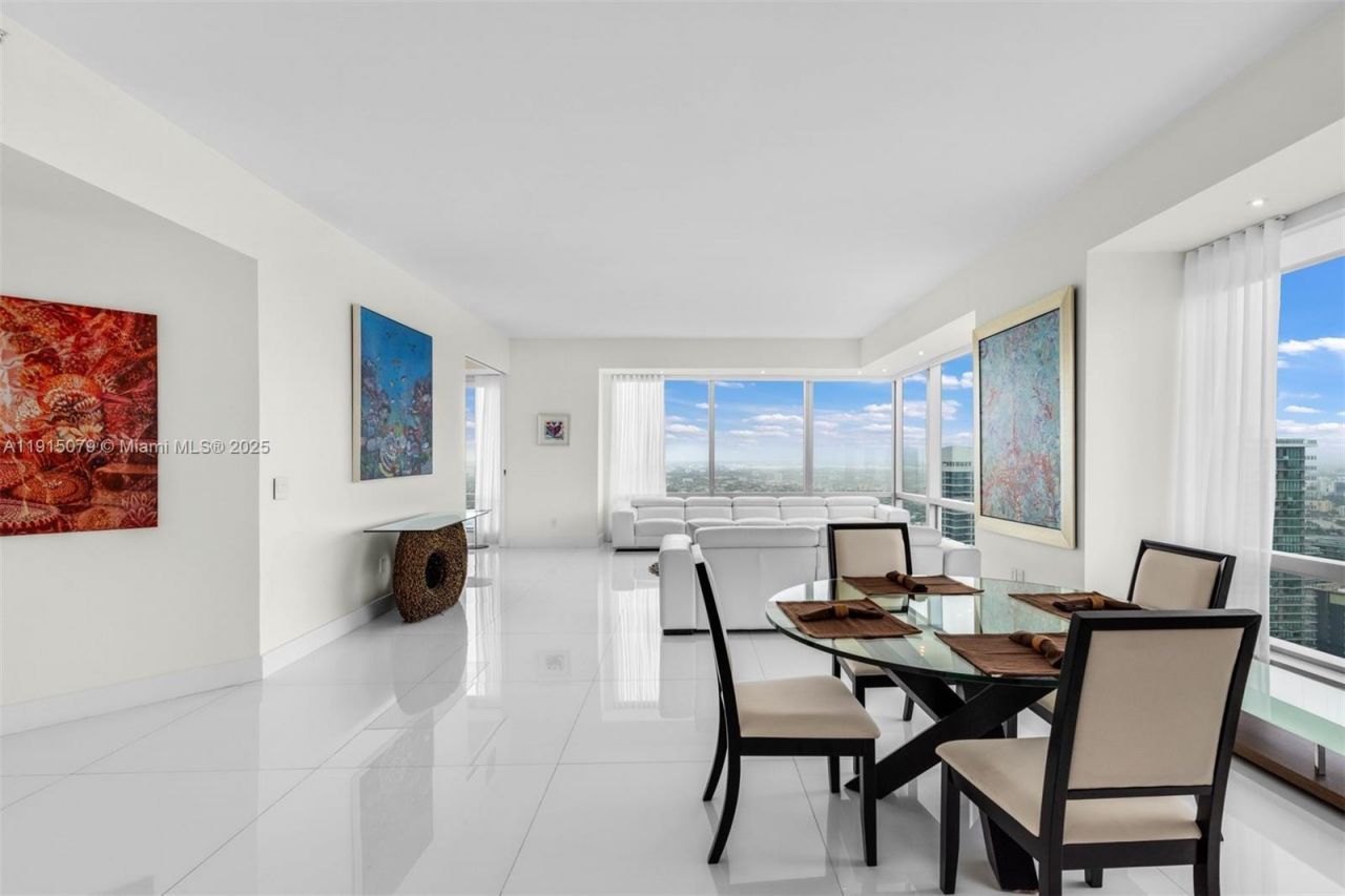1425 Brickell Ave, Unit 54C, Miami, FL 33131 Photo