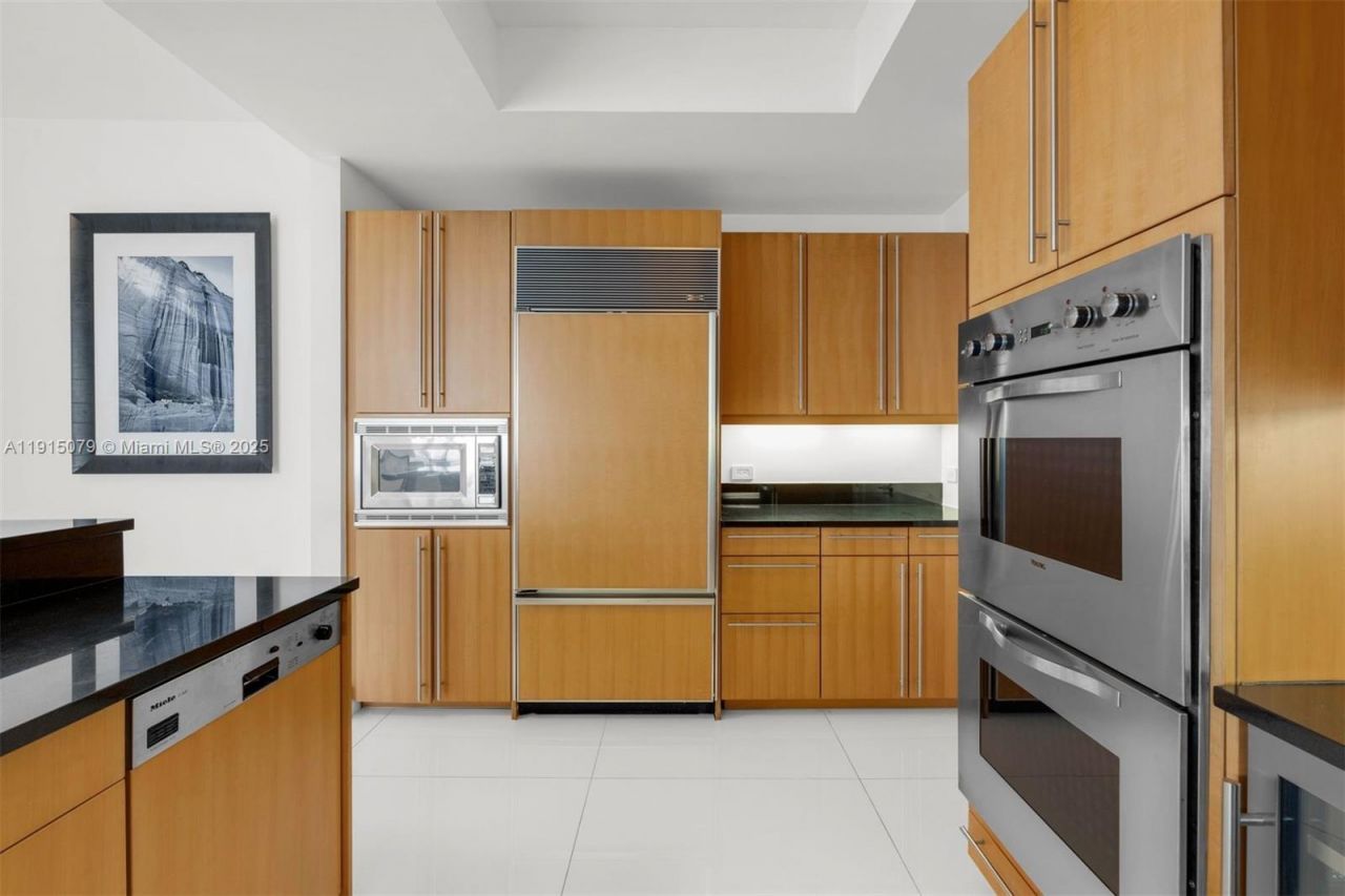 1425 Brickell Ave, Unit 54C, Miami, FL 33131 Photo