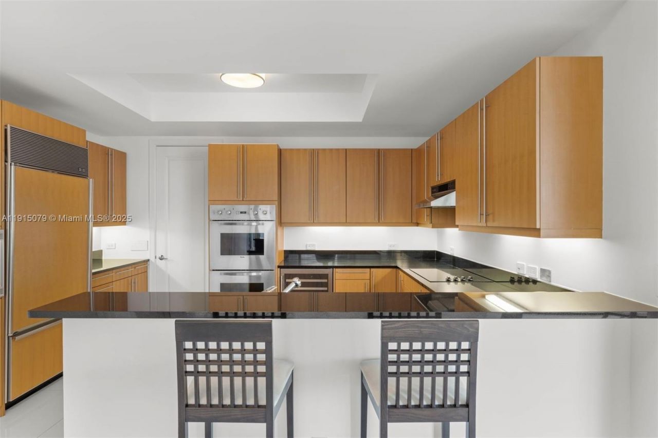 1425 Brickell Ave, Unit 54C, Miami, FL 33131 Photo