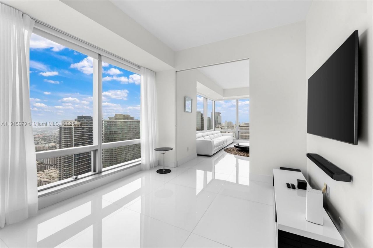 1425 Brickell Ave, Unit 54C, Miami, FL 33131 Photo