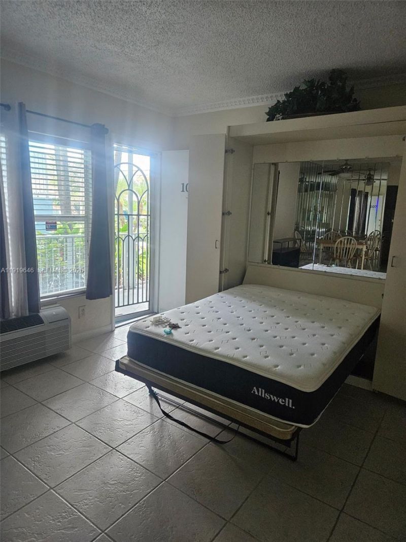 315 Van Buren St, Unit 107B, Hollywood, FL 33019 Photo