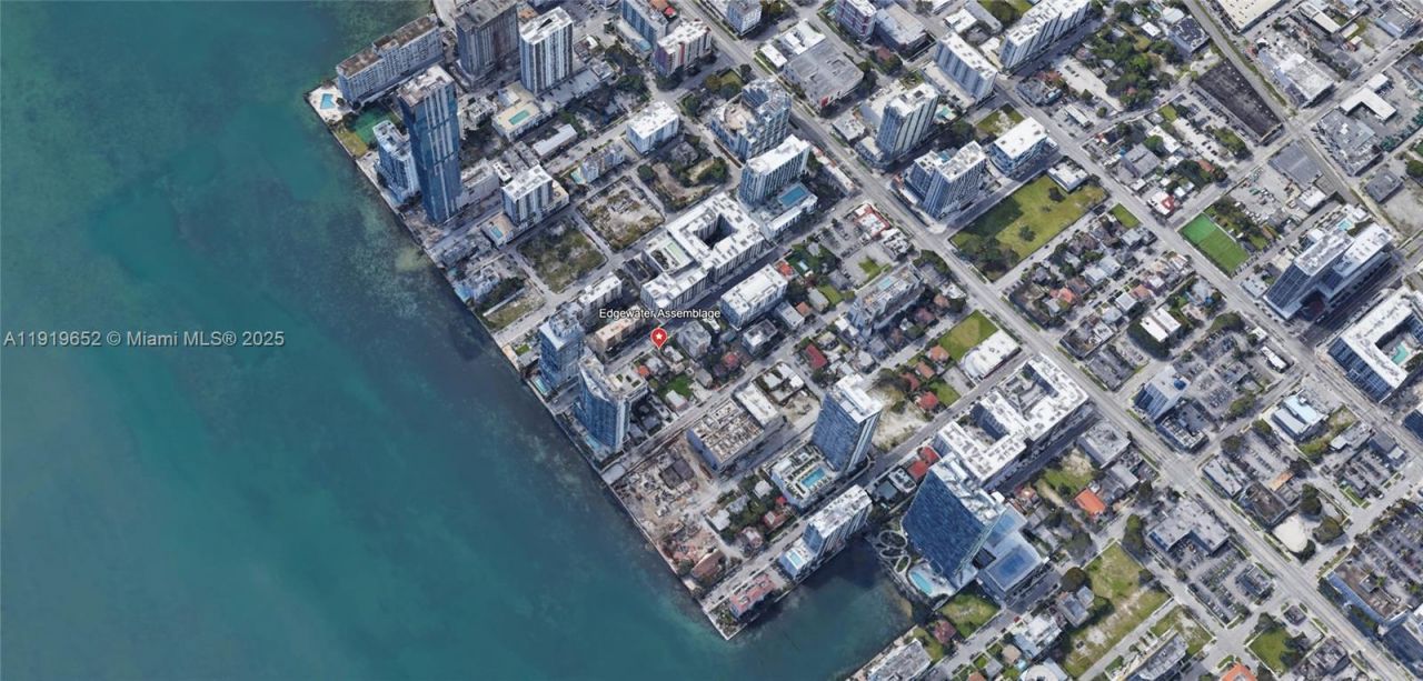 475 NE 25th St, Miami, FL 33137 Photo