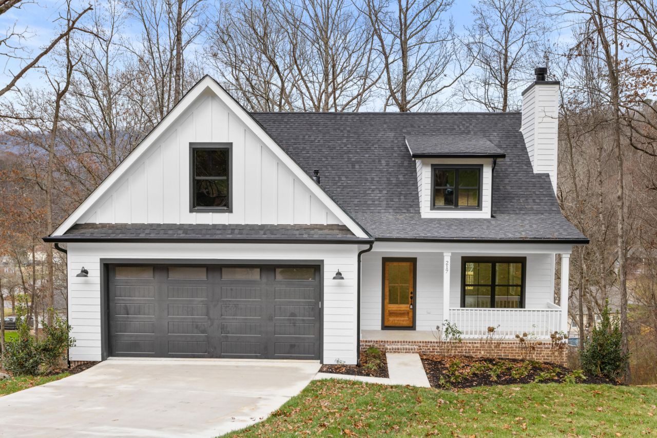 217 Lynnolen Lane, Chattanooga, TN 37415 Main Photo