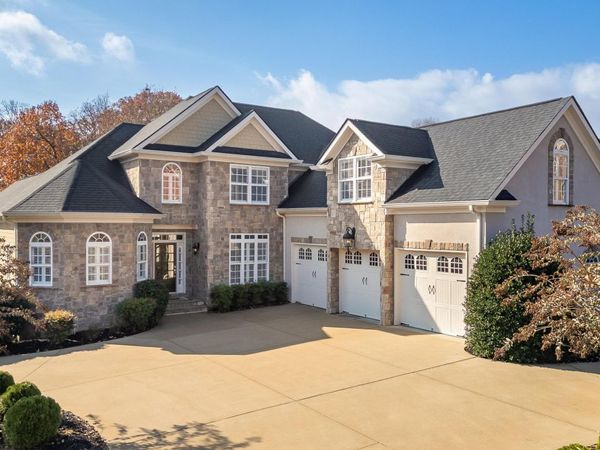 8798 Wandering Way, Ooltewah, TN 37363