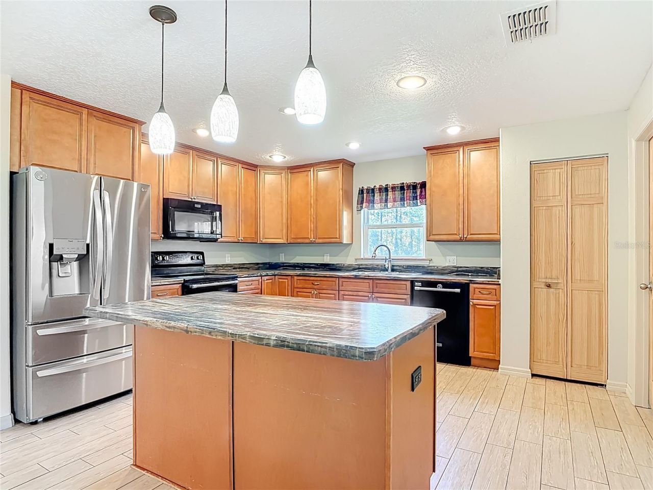 6100 Winning Wood Trail, De Leon Springs, FL 32130 Photo