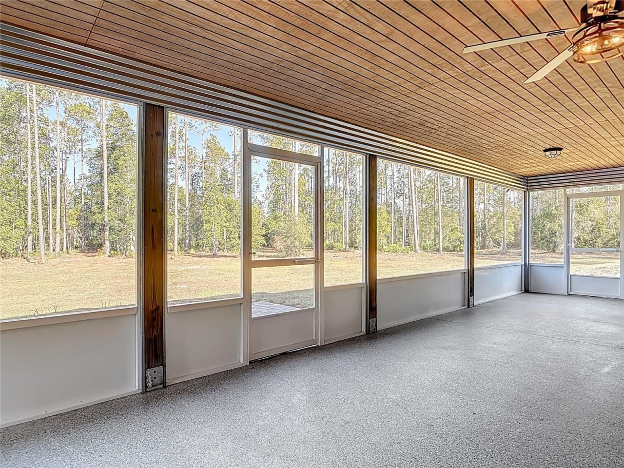 6100 Winning Wood Trail, De Leon Springs, FL 32130 Photo