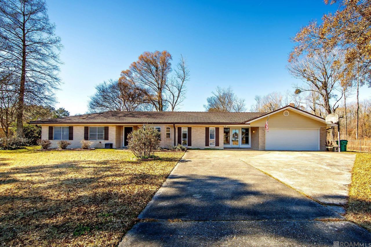 846 Brule Guillot Road, Thibodaux, LA 70301 Main Photo