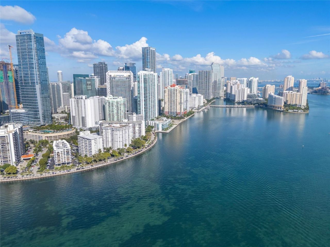 1420 Brickell Bay Dr, Unit 608B, Miami, FL 33131 Photo