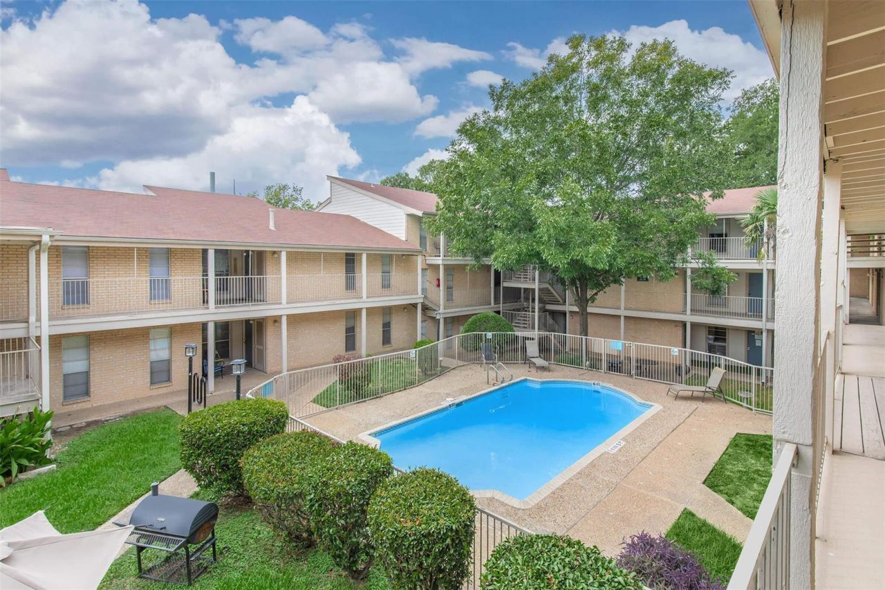 6008 N Lamar Blvd, Unit 212, Austin, TX 78752 Main Photo