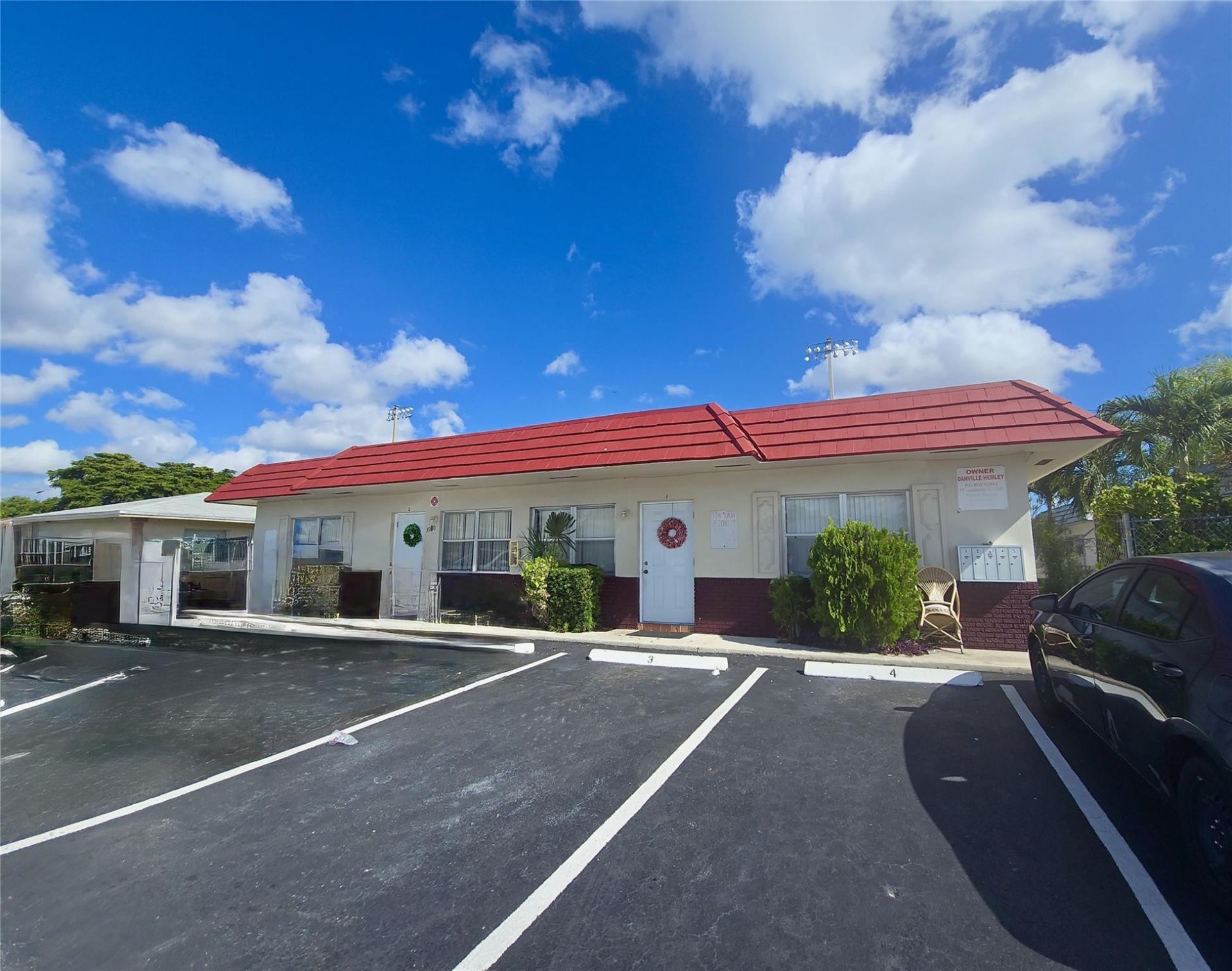 3980 NW 30th Terrace, Lauderdale Lakes, FL 33309 Photo