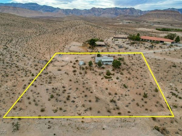 11710 W Ford Avenue, Las Vegas, NV 89161