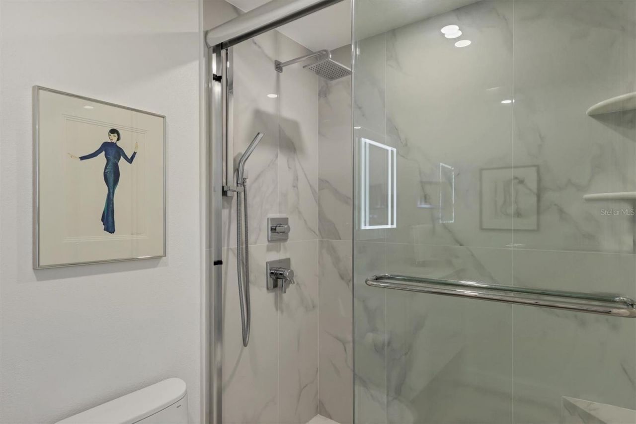 1800 Benjamin Franklin Drive, Unit A205, Sarasota, FL 34236 Photo