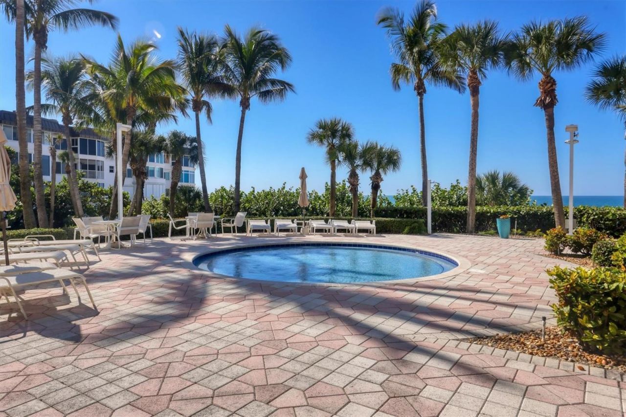 1800 Benjamin Franklin Drive, Unit A205, Sarasota, FL 34236 Photo