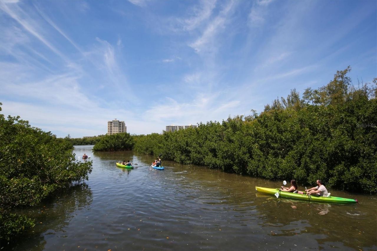 1800 Benjamin Franklin Drive, Unit A205, Sarasota, FL 34236 Photo