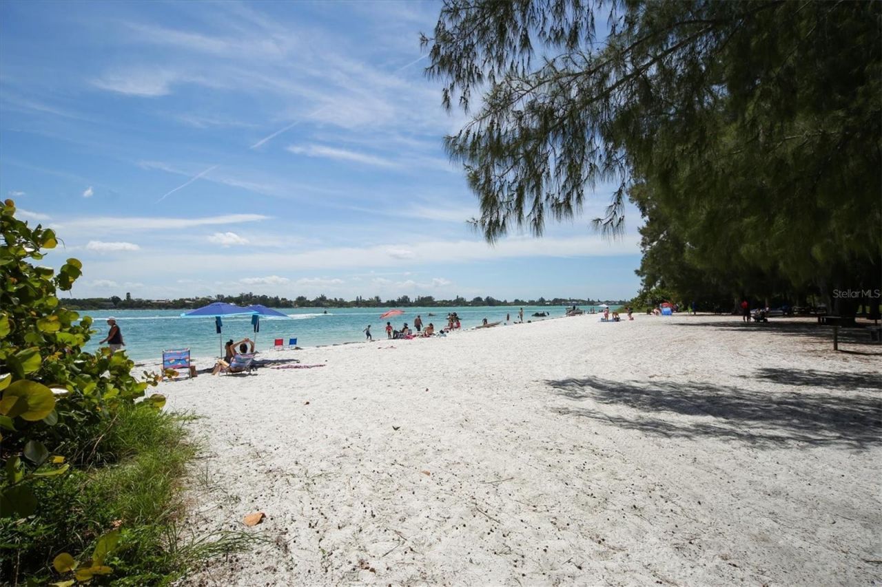 1800 Benjamin Franklin Drive, Unit A205, Sarasota, FL 34236 Photo