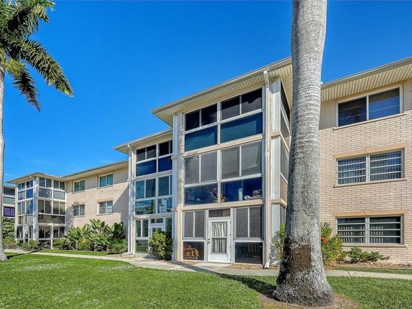 200 THE ESPLANADE N, Unit A2, VENICE, FL 34285