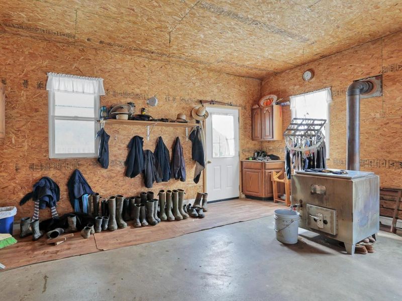 55385 Seneca Lake Road, Quaker City, OH 43773 Photo 31