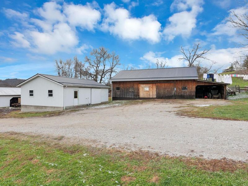 55385 Seneca Lake Road, Quaker City, OH 43773 Photo 37