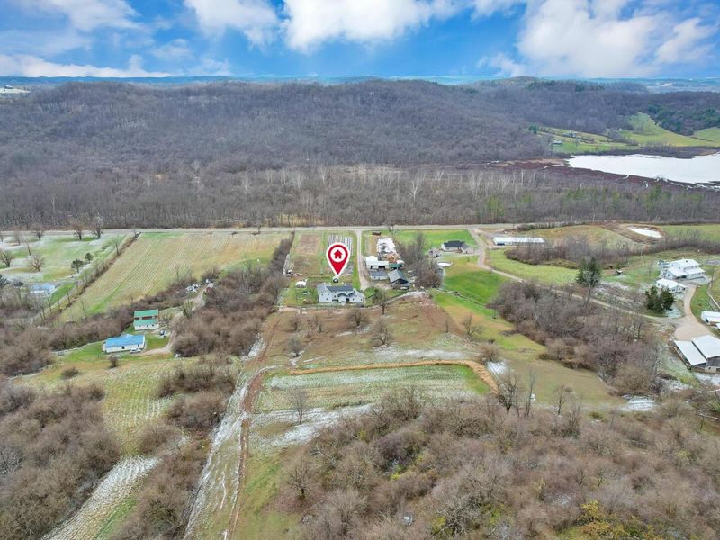 55385 Seneca Lake Road, Quaker City, OH 43773 Photo 47