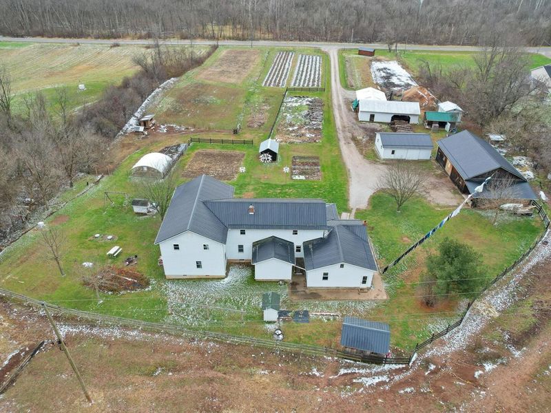 55385 Seneca Lake Road, Quaker City, OH 43773 Photo 6