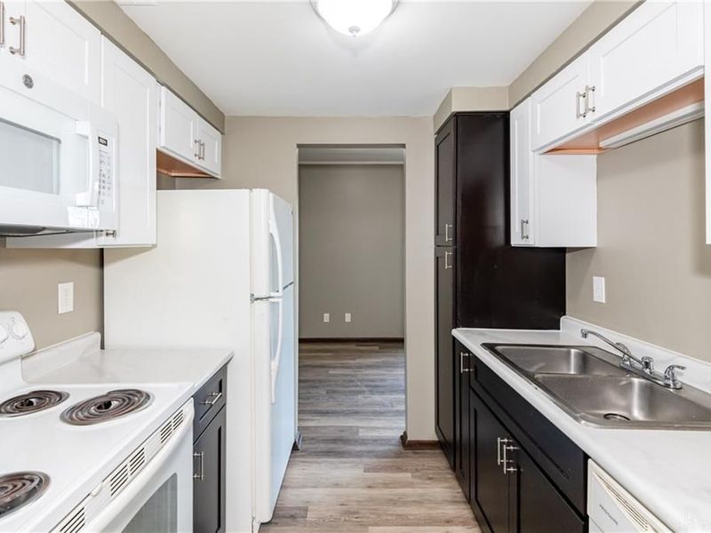 1792 Cherokee Drive, Unit F, Dayton, OH 45449 Photo 10